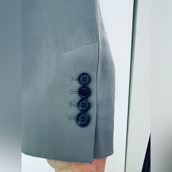 AMI Mens's Paris Twill Sport Single-Breasted Tailored Blazer in grey EU 50 US 40 - Picture 12 of 17